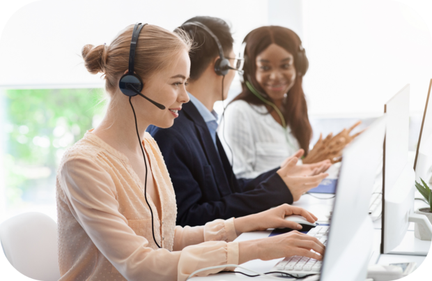 Basée à Montrouge en Île-de-France, la plateforme téléphonique Domiserve, c’est plus de 100 conseillers et conseillères experts dans l’organisation de services à la personne 